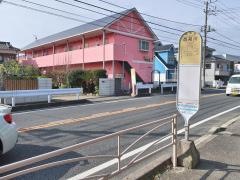 「西前川」バス停留所