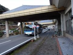 「青井岳温泉」バス停留所