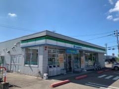 ファミリーマート　富山大久保店