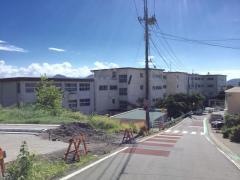 向山小学校