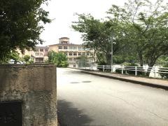 御殿場市立富士岡中学校