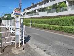 「栗の沢」バス停留所