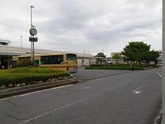 「立場ターミナル」バス停留所