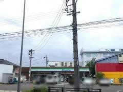 ファミリーマート　守山川宮町店