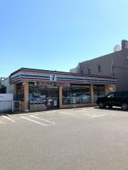 セブンイレブン　郡山緑町店
