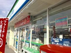 ファミリーマート　博多東那珂三丁目店