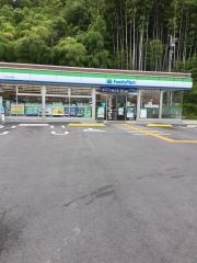ファミリーマート　京田辺公園店