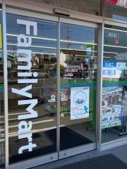 ファミリーマート　一宮北浦町店