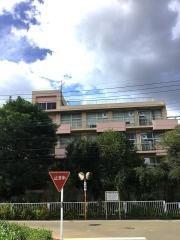 西原小学校