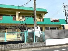 鮎川保育所
