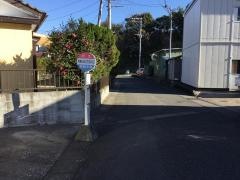 「月見ケ丘３丁目入口」バス停留所