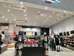 ＣＯＲＮＥＲＳ　ＳＰＯＲＴＳＡＵＴＨＯＲＩＴＹ　沖縄ライカム