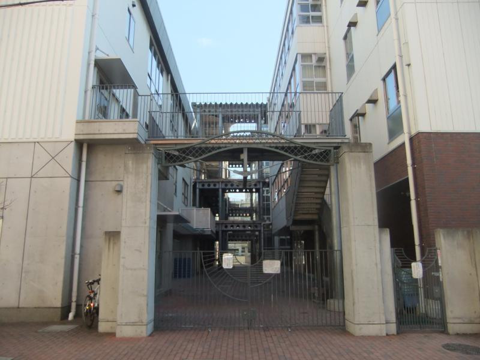 岡山 中央 小学校