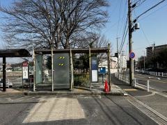 「梅森荘」バス停留所
