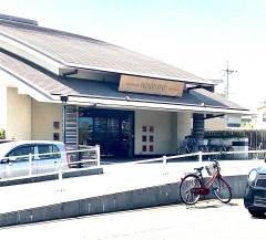 ラトゥリエ　ドュ　ニニキネ　岡山本店
