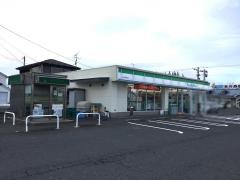 ファミリーマート　水沢西関田店