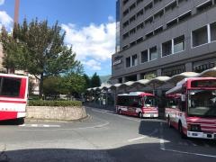 「山科駅」バス停留所