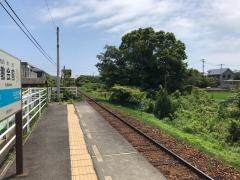 教会前駅
