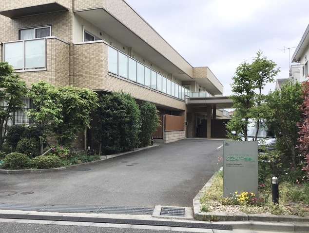 メディカルホームグランダ千歳烏山 施設外観