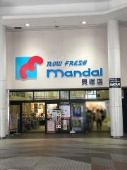 万代　貝塚店