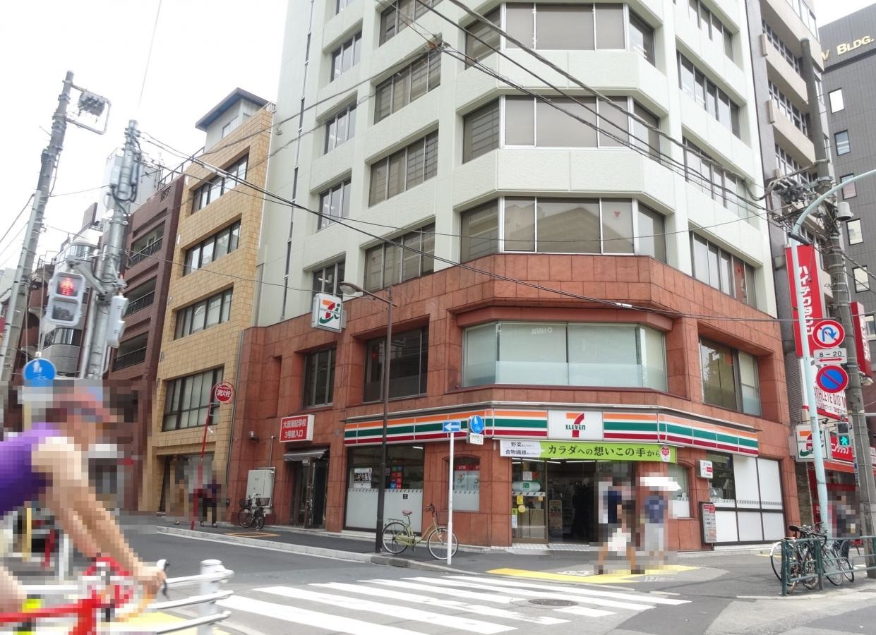 セブンイレブン神田神保町1丁目店