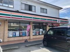 セブンイレブン　裾野石脇店