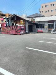 闇市ジョニー朝生田店