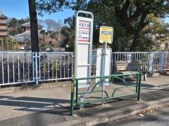 「拝島大師」バス停留所