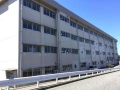 真砂小学校