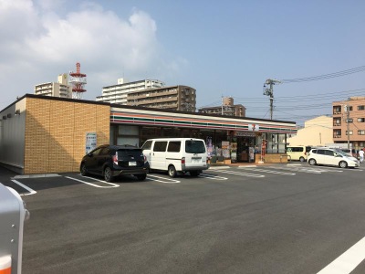 マーケットピア セブンイレブン 桑名中央店 桑名市中央町