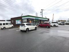 ファミリーマート　千葉宇那谷町店