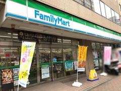ファミリーマート　新横浜二丁目店