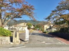 愛東北小学校