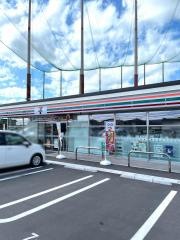 セブンイレブン　倉敷上富井店