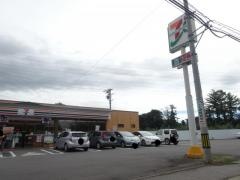 セブンイレブン　小諸三岡店