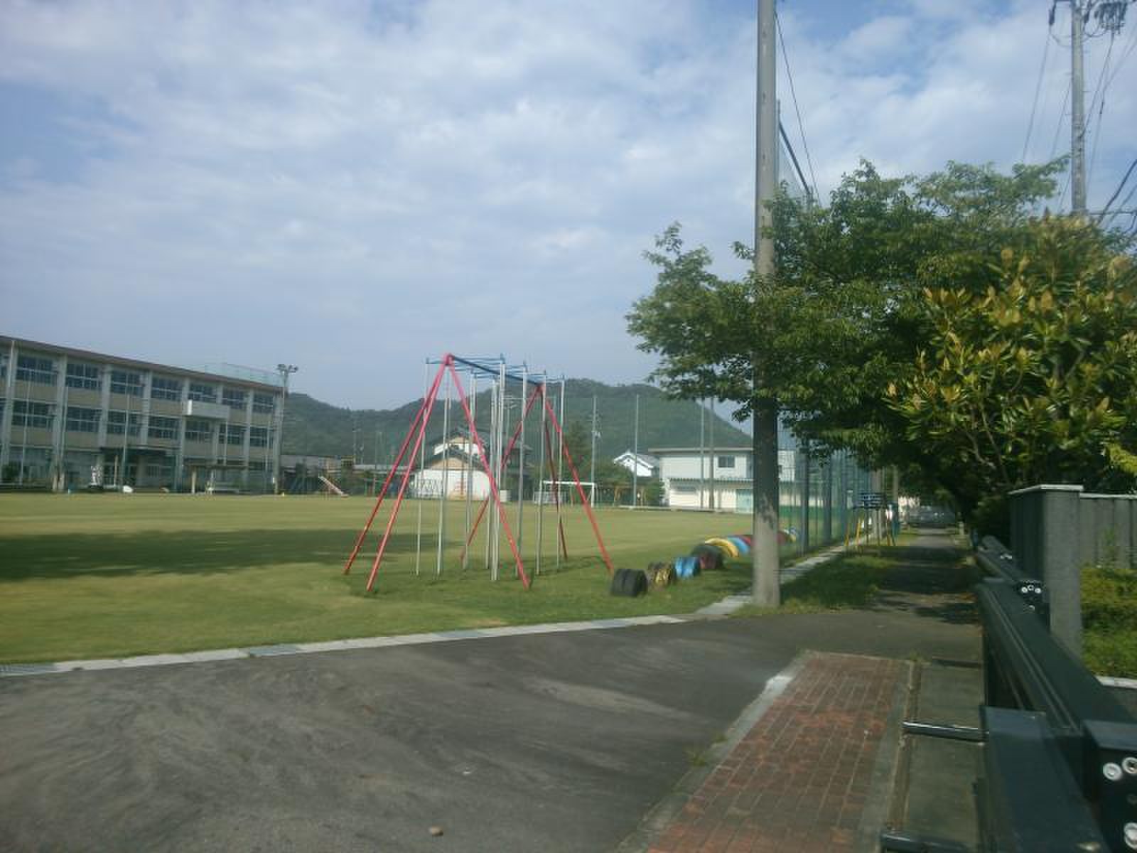 三輪北小学校 