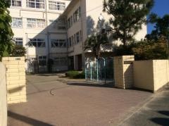 交野市立第一中学校
