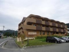 フロイデ滝野