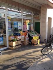 ローソンストア100　一ノ割駅前店