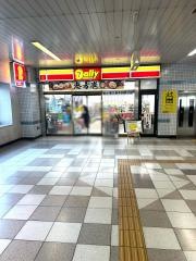 デイリーヤマザキ　センター南駅店
