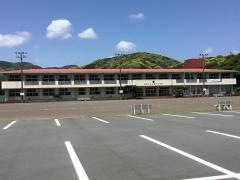 南中小学校