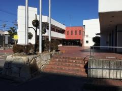 蟹江中央公民館