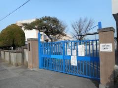 中川小学校