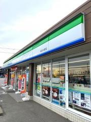 ファミリーマート　半田大池町店