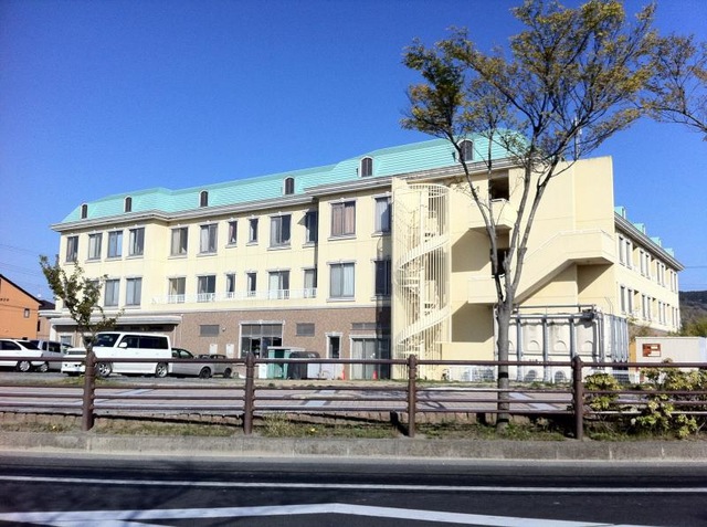 リハビリパーク花もよう 建物全景