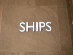 ＳＨＩＰＳ　なんばパークス店