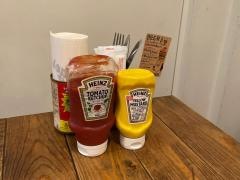 ＲＥＤＳ’ＢＵＲＧＥＲ　ＳＴＯＲＥ