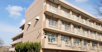 椿峰小学校