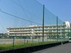 市川市立第八中学校