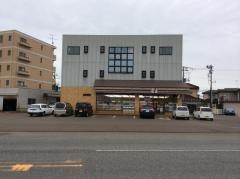 セブンイレブン　新潟泰平橋店
